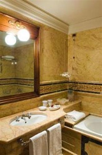 Hotel Torre Dell'orologio Venedig