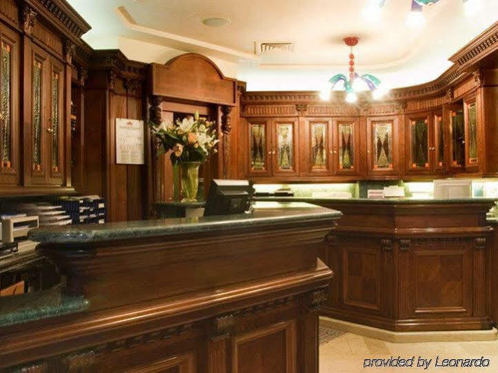 Hotel Torre Dell'orologio Venedig